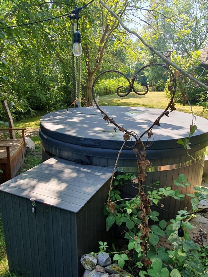 Ferienhaus Blauer See Mit Optionalem Hot-Tub Бокхорн Экстерьер фото